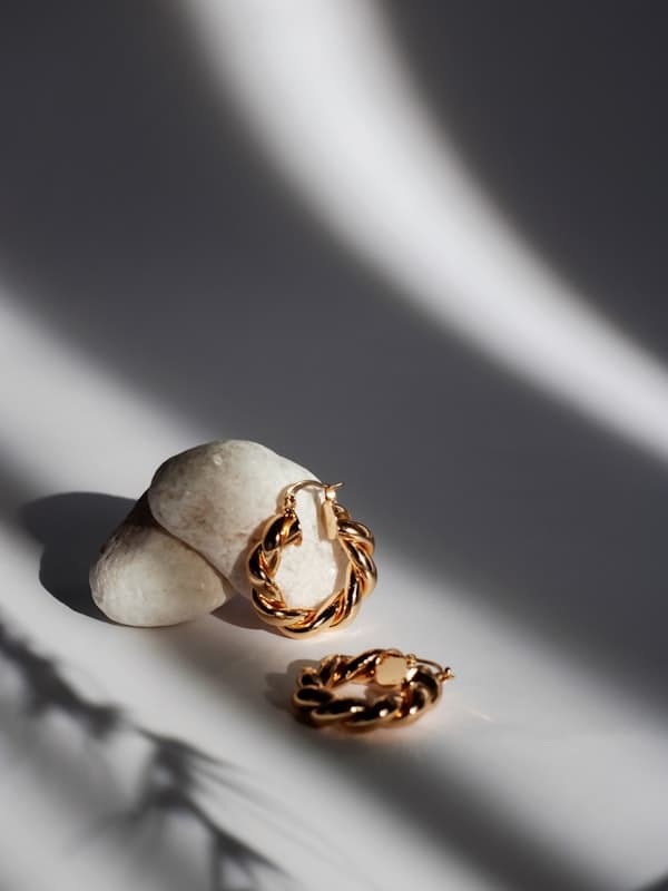 Atelier Gold Hoops