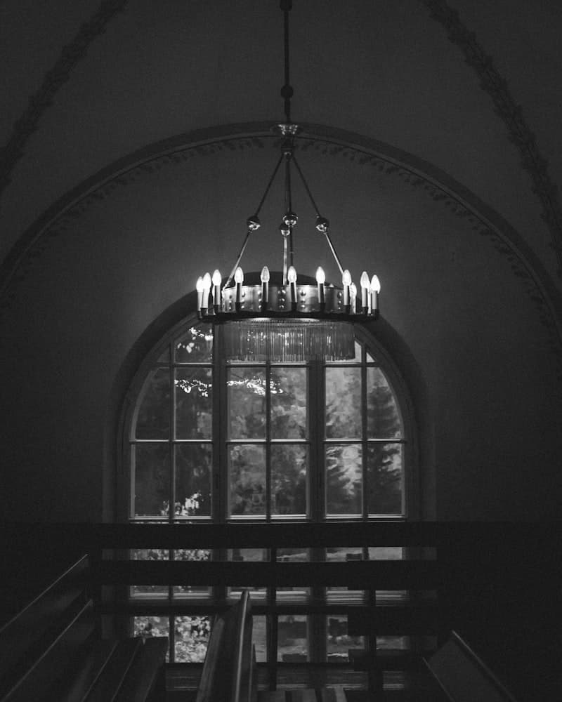 Warm candlelight atmosphere, evening service
