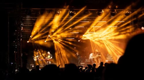 Concert audience at Cadence event