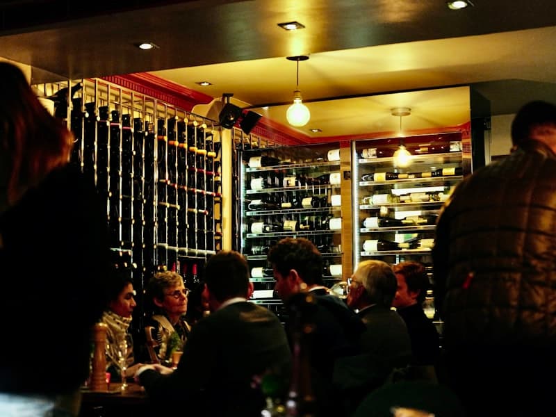 Urban Bistro bar